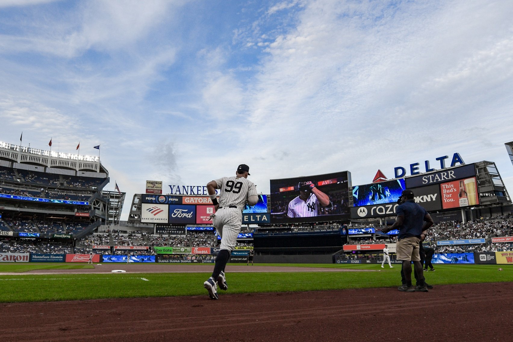 Toronto Blue Jays vs New York Yankees Picks and Prediction for Saturday September 6 2025