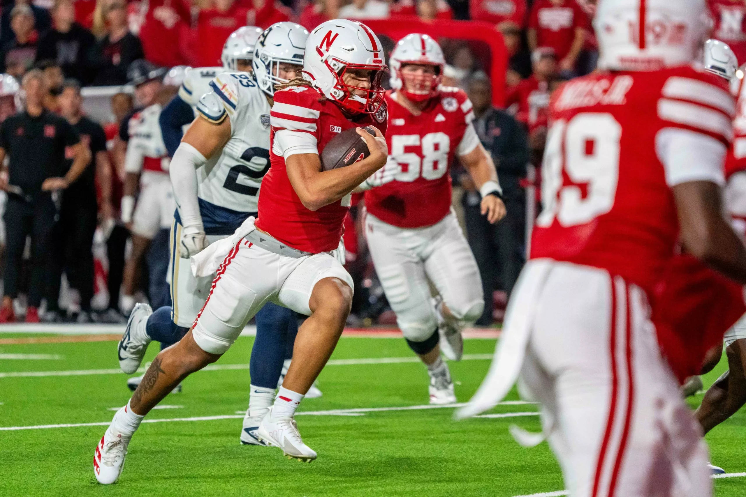 Oregon vs Northwestern Picks and Predictions for Saturday, September 13, 2025