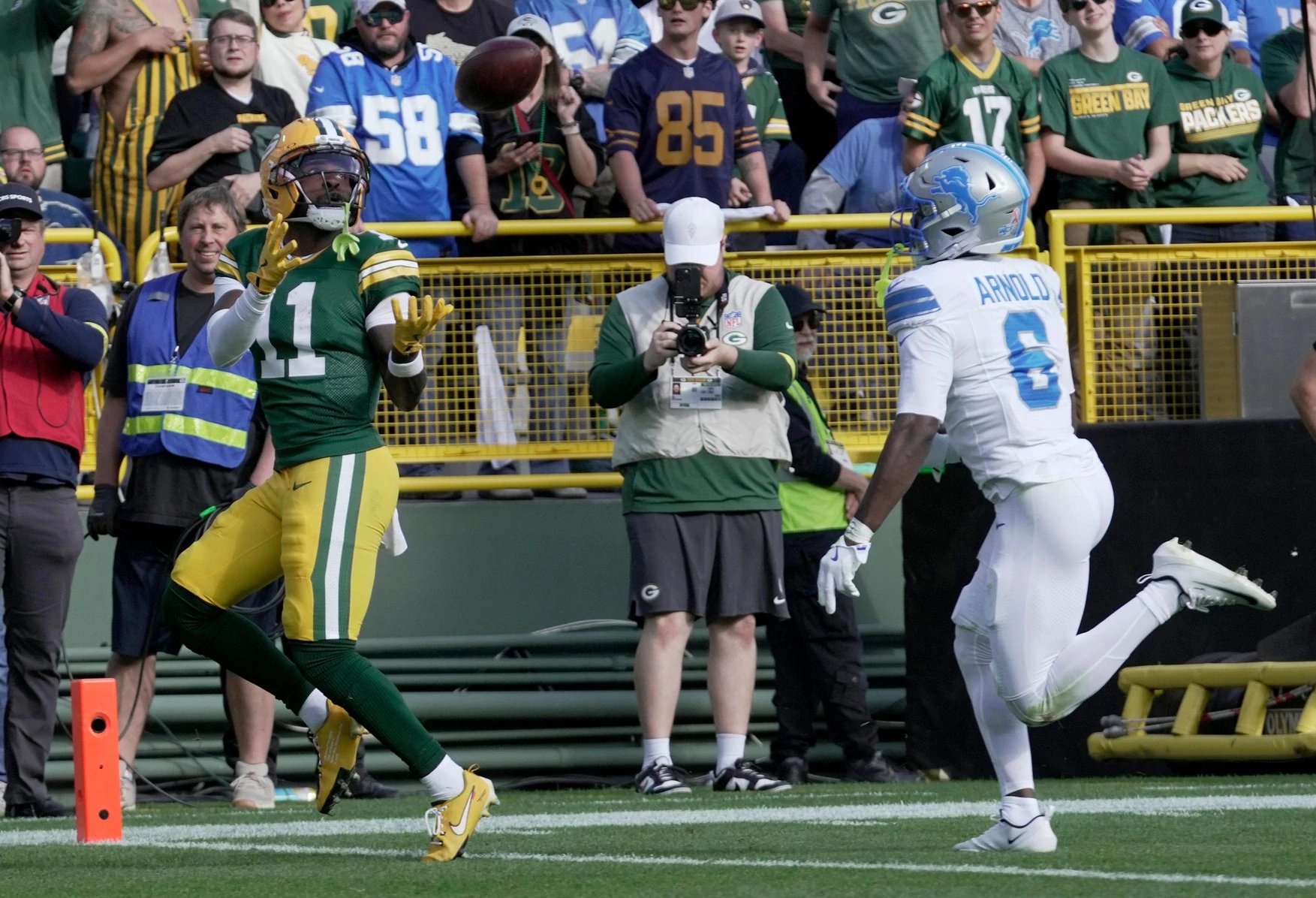 Washington Commanders vs Green Bay Packers Picks and Predictions for Thursday, September 11, 2025