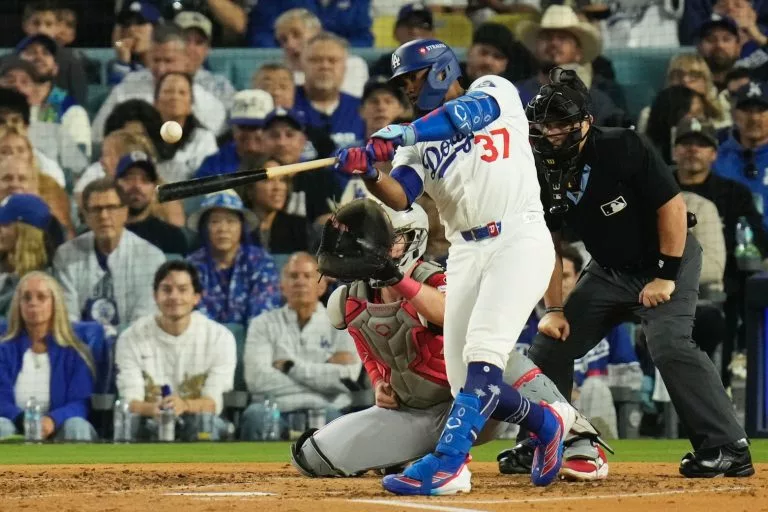 Cincinnati Reds vs Los Angeles Dodgers Picks and Prediction for Wednesday October 1 2025