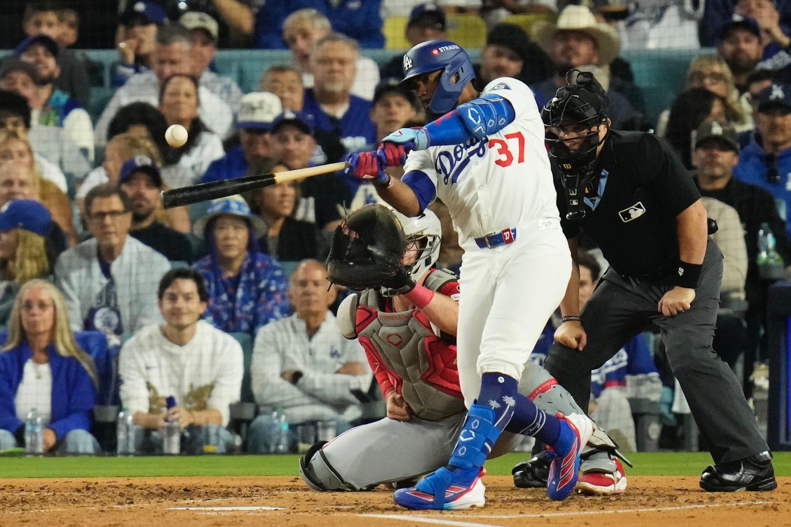 Cincinnati Reds vs Los Angeles Dodgers Picks and Prediction for Wednesday October 1 2025