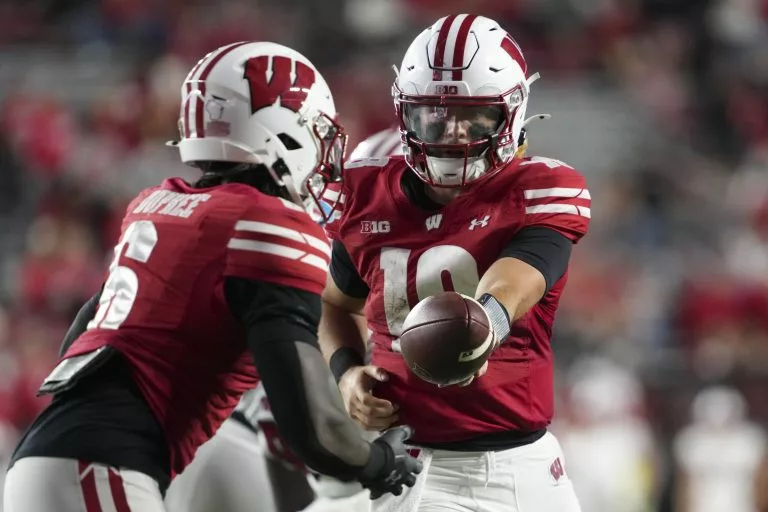 Wisconsin vs Minnesota Picks and Predictions for Saturday, November 29, 2025