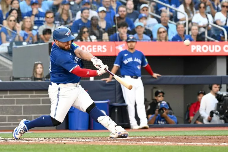 New York Yankees vs Toronto Blue Jays Picks and Predictions for Saturday, October 4, 2025