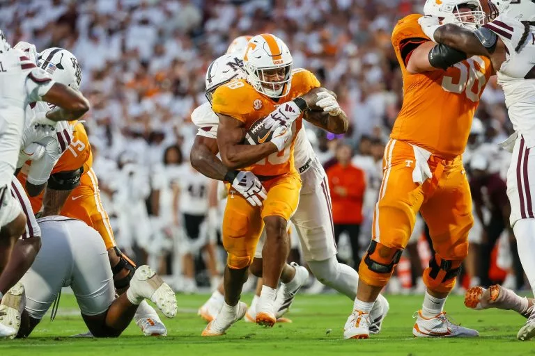 Best Bets for Today - Top Plays Across College Football, NBA and NHL for Saturday November 15 2025