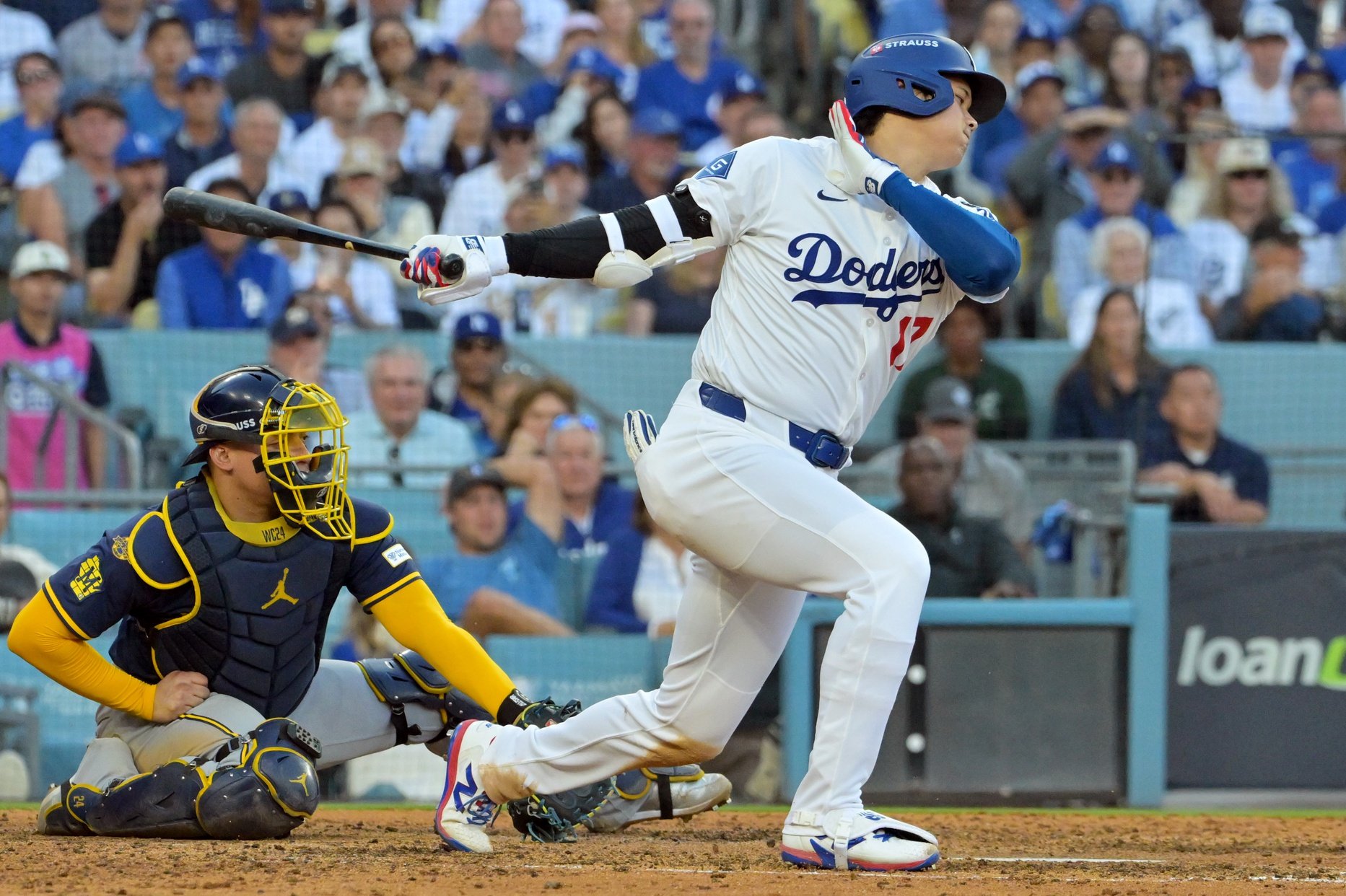 Milwaukee Brewers vs Los Angeles Dodgers Picks and Prediction for Friday October 17 2025