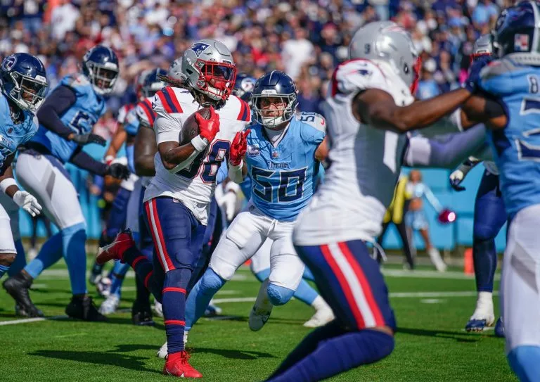 Cleveland Browns at New England Patriots Picks and Predictions for Sunday, October 26, 2025