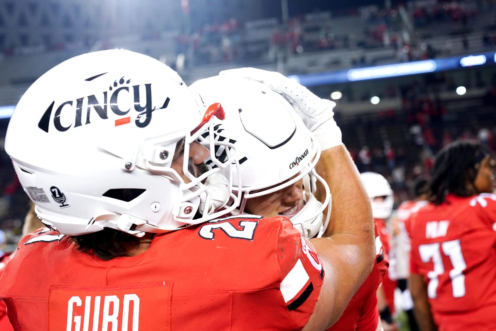Best Bets for Today - Top Plays Across College Football, NHL and NBA for Saturday November 1 2025