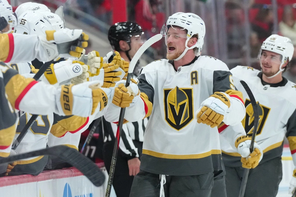 Carolina Hurricanes vs Vegas Golden Knights Picks, Prediction and Odds Game 3