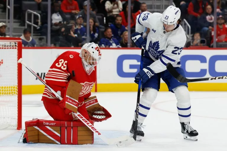 Tampa Bay Lightning vs Detroit Red Wings Picks and Predictions for Friday, October 17, 2025