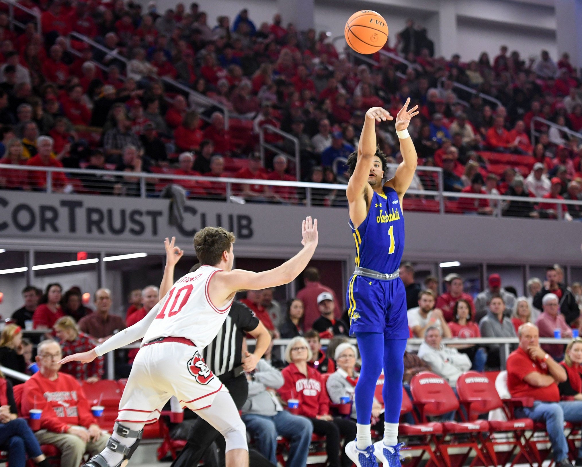 Utah Tech at South Dakota Picks and Predictions for Monday, November 3, 2025