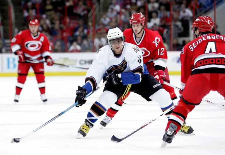 Edmonton Oilers vs Washington Capitals Picks and Prediction for Wednesday, November 19, 2025