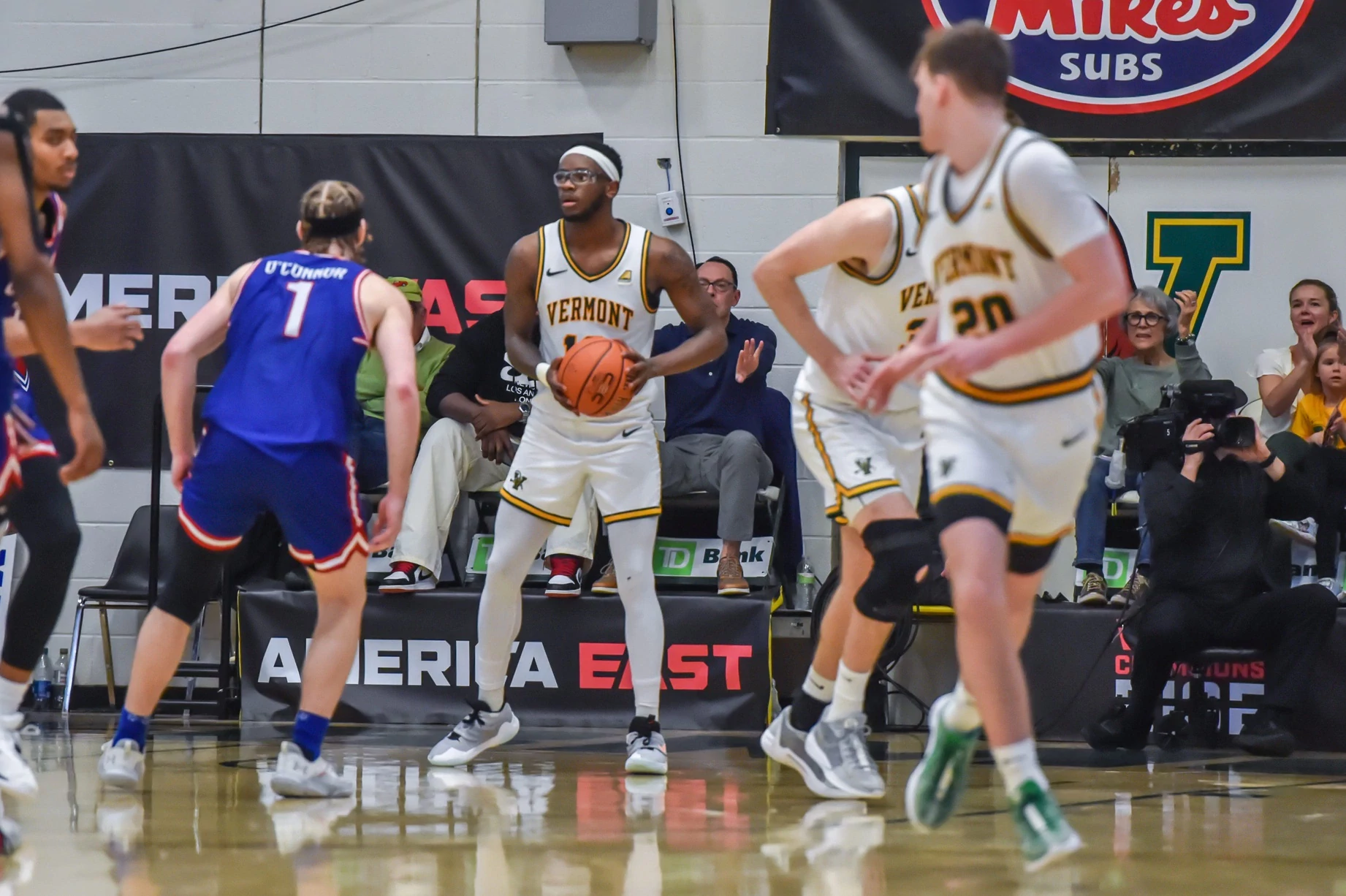 Vermont vs. Brown Picks and Prediction for Sunday, November 9, 2025