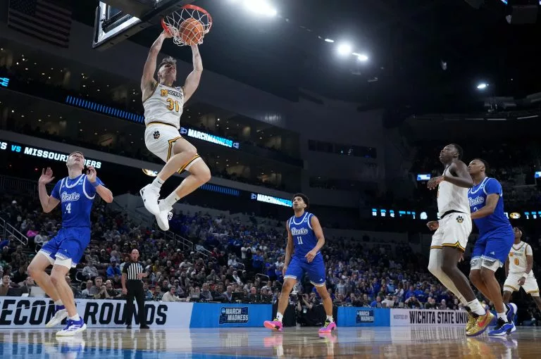 UIC vs Drake Picks and Predictions for Thursday, February 12, 2026