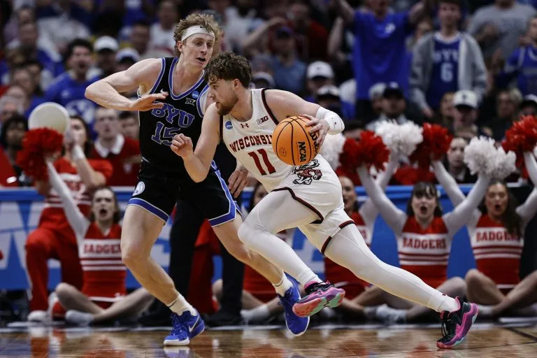 Minnesota vs Wisconsin prediction
