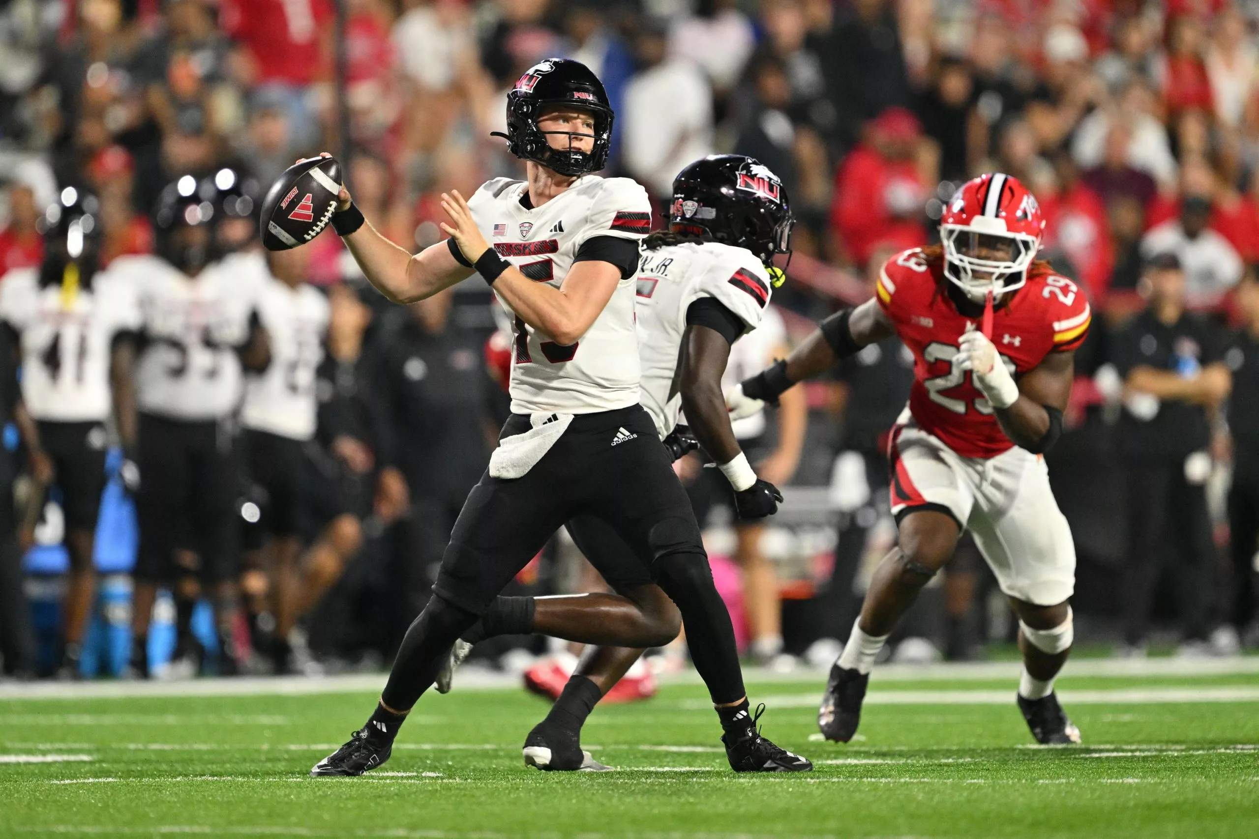 Kent State vs Northern Illinois Picks and Predictions for Friday, November 28