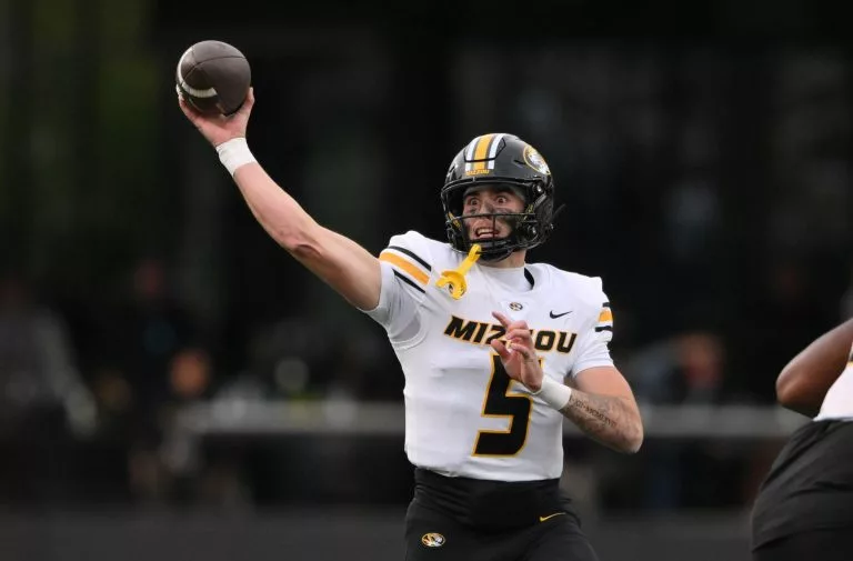 Missouri vs Arkansas Picks and Predictions for Saturday, November 29, 2025