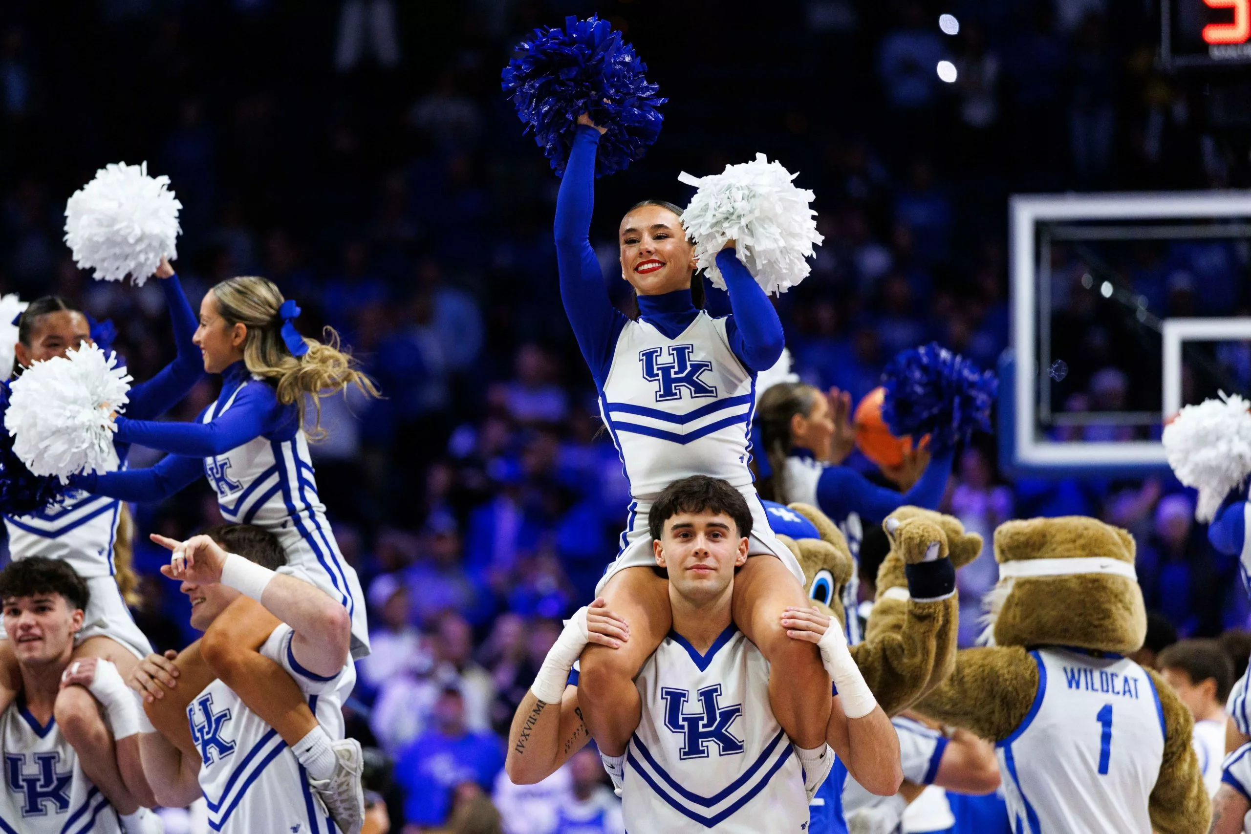 Loyola Maryland at Kentucky — Picks & Prediction for Friday, November 21, 2025