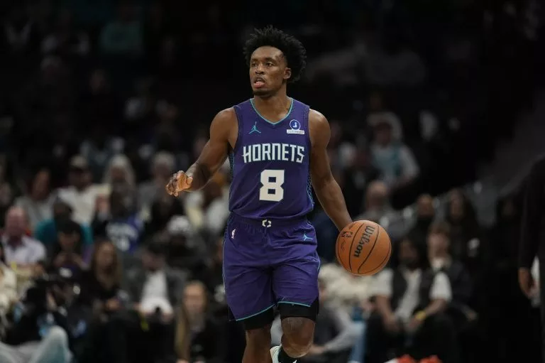 Los Angeles Lakers vs Charlotte Hornets Picks and Prediction for Monday November 10 2025