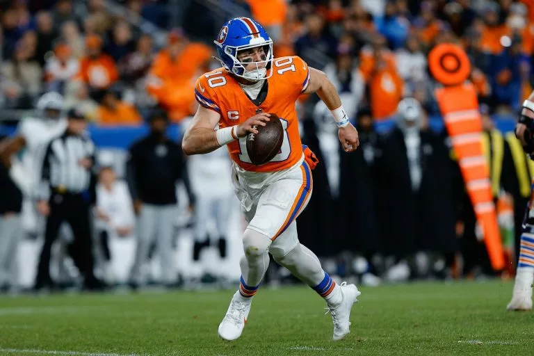 Kansas City Chiefs at Denver Broncos Picks and Prediction for Sunday November 16, 2025