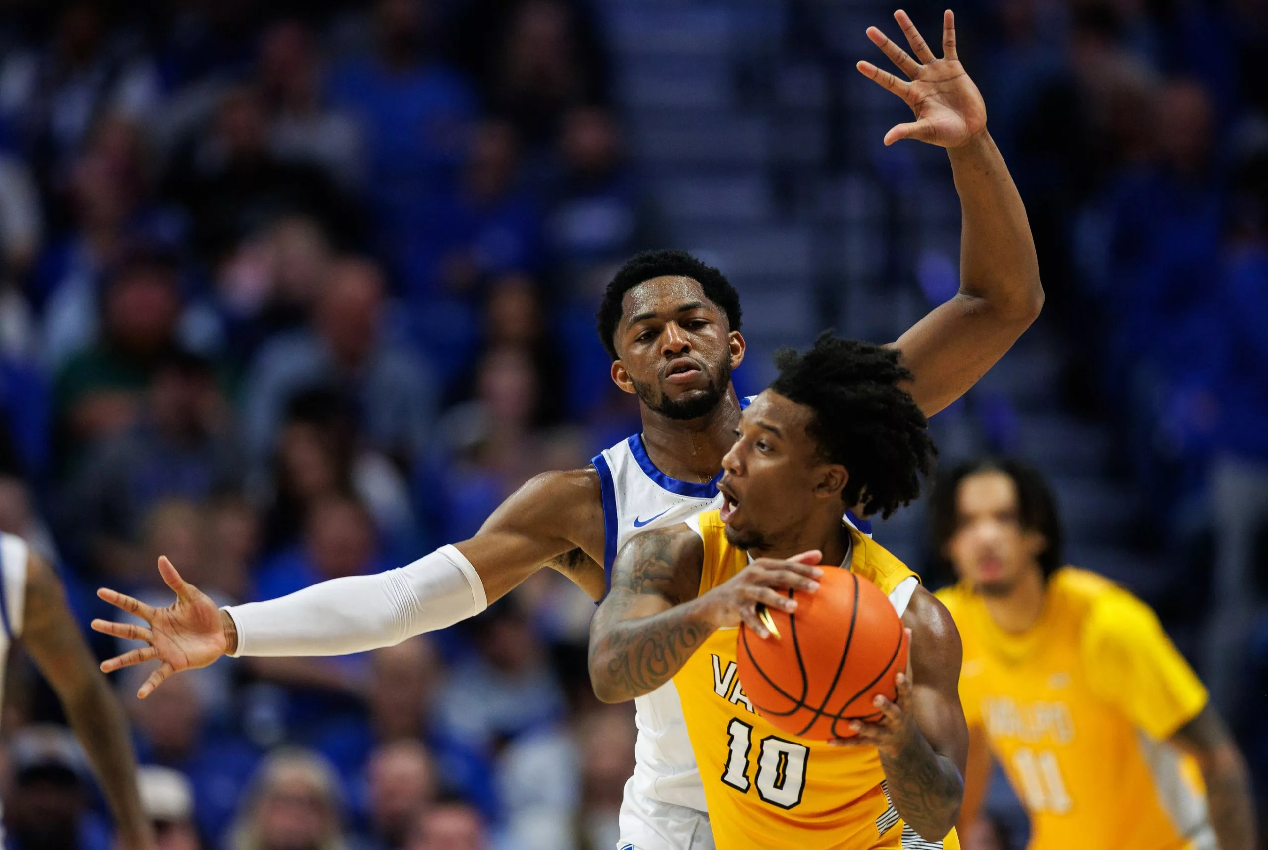 Bryant vs Valparaiso Picks and Predictions for Sunday, November 16, 2025