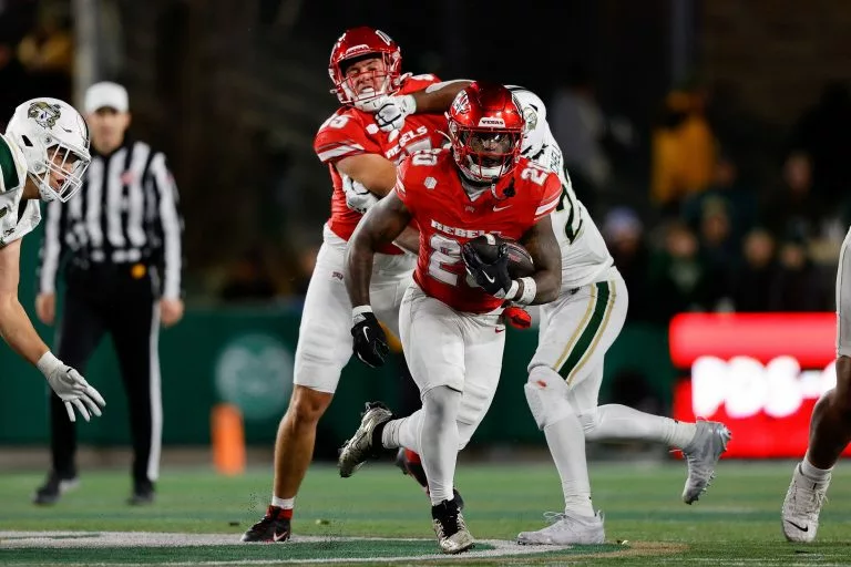 Hawaii vs UNLV Picks and Predictions for Friday, November 21, 2025