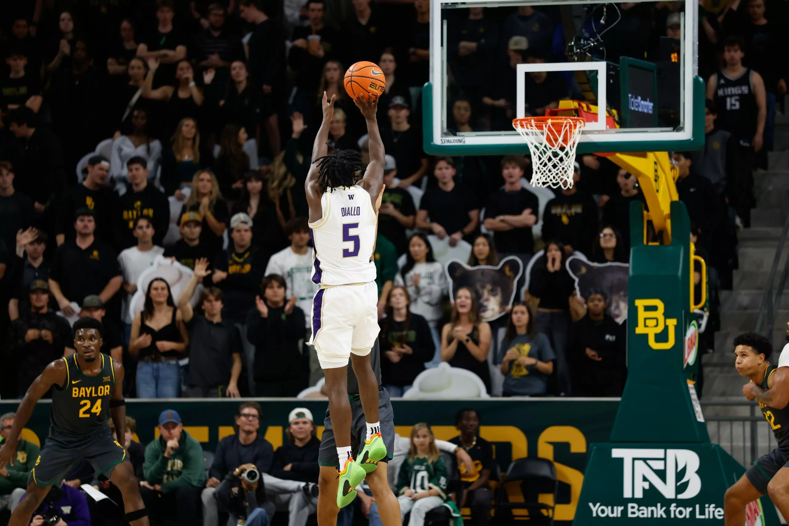Washington vs Nevada Picks and Prediction for Thursday, November 27, 2025