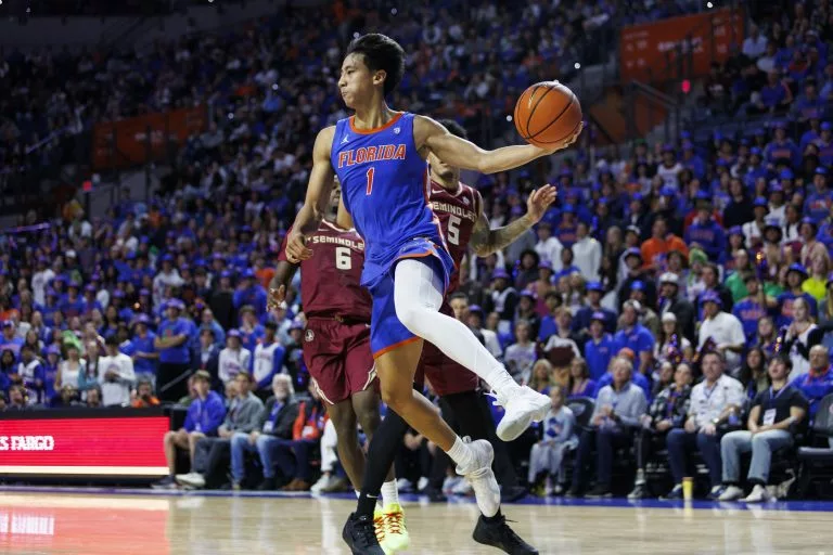 Miami vs Florida Picks and Prediction for Sunday, November 16, 2025