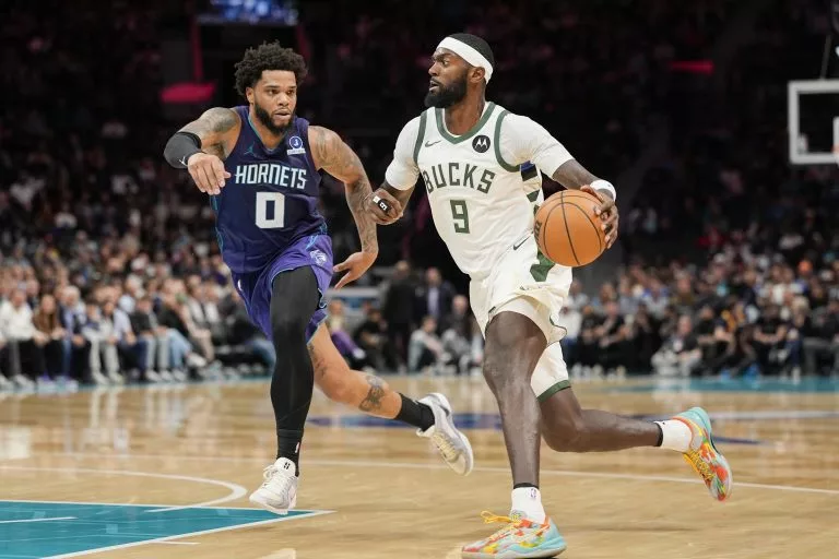 Charlotte Hornets vs Milwaukee Bucks Picks and Predictions for Friday, November 14, 2025