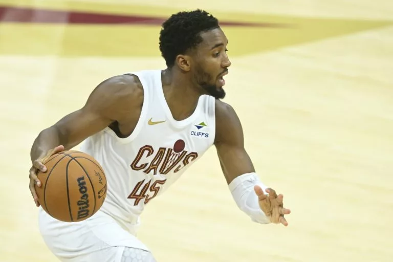 Best Bets for Today - Top Plays Across College Basketball, NBA and NHL for Friday November 21 2025