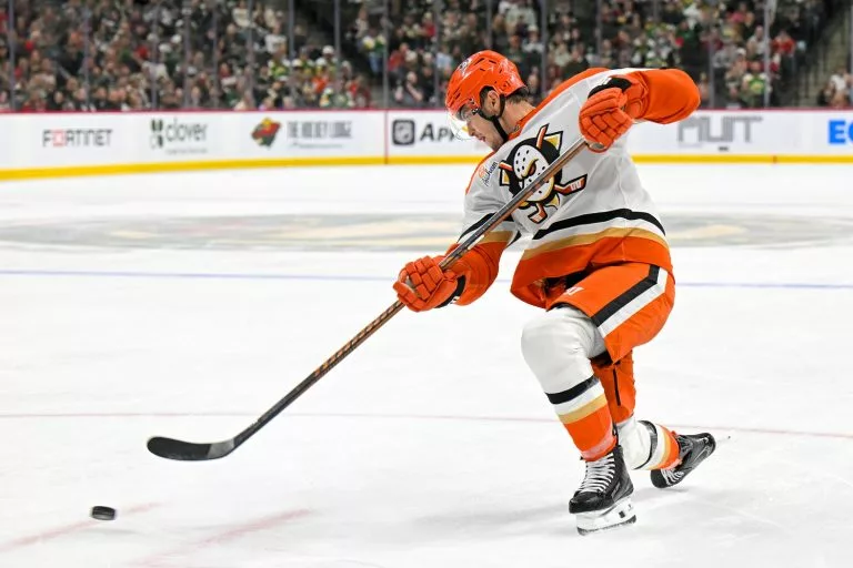 Utah Mammoth at Anaheim Ducks — Picks & Prediction for Monday, November 17, 2025