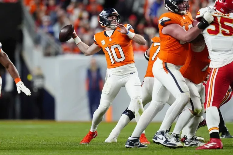 Denver Broncos vs Las Vegas Raiders Picks and Predictions for Sunday December 7 2025