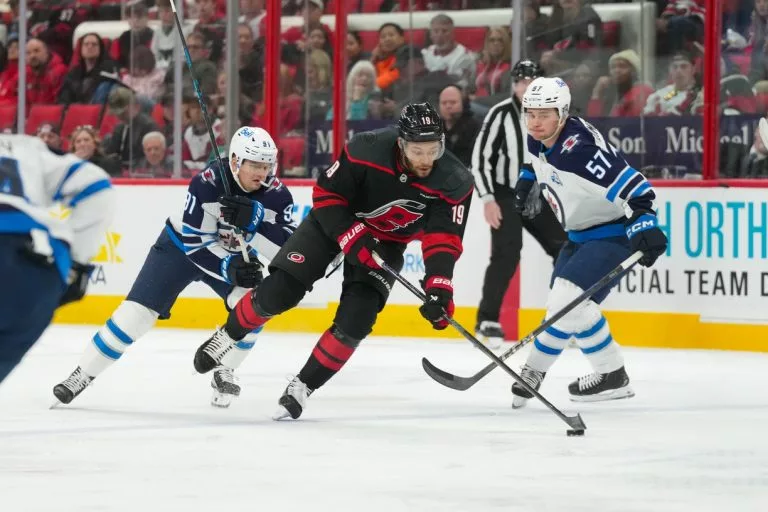 Calgary Flames vs Carolina Hurricanes Picks and Predictions for Sunday, November 30, 2025