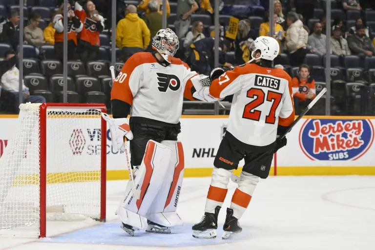 Ottawa Senators vs Philadelphia Flyers Picks & Prediction for Saturday, November 8, 2025