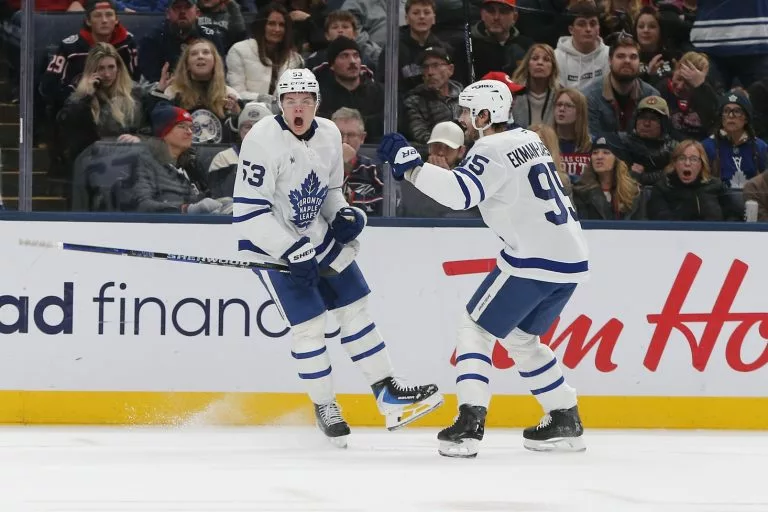 Toronto Maple Leafs vs Pittsburgh Penguins Picks & Prediction for Saturday, November 29, 2025