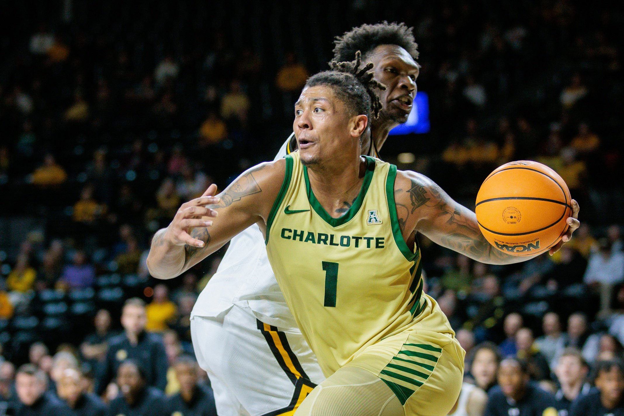 UIC Flames vs Charlotte 49ers Picks and Predictions for Sunday, December 21, 2025