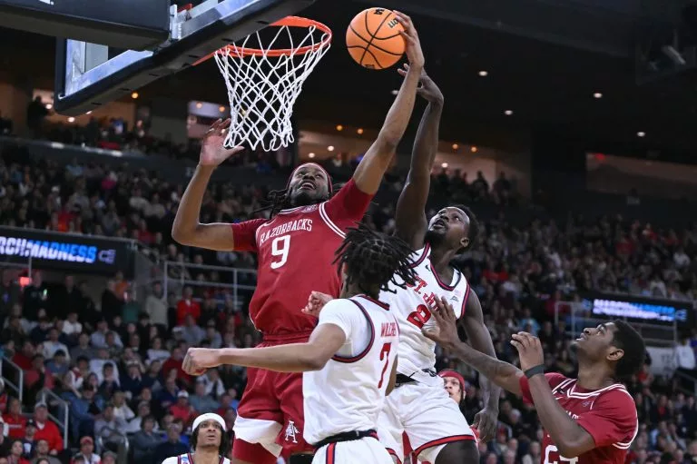LSU vs Arkansas Picks and Predictions for Saturday, January 24, 2026