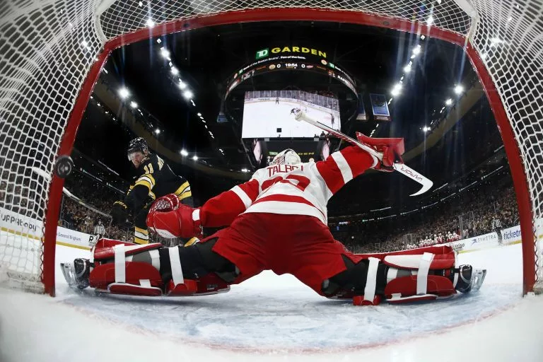 Boston Bruins vs Detroit Red Wings Picks and Predictions for Tuesday, December 2, 2025