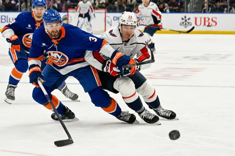 Tampa Bay Lightning vs New York Islanders Picks and Predictions for Tuesday, December 2, 2025