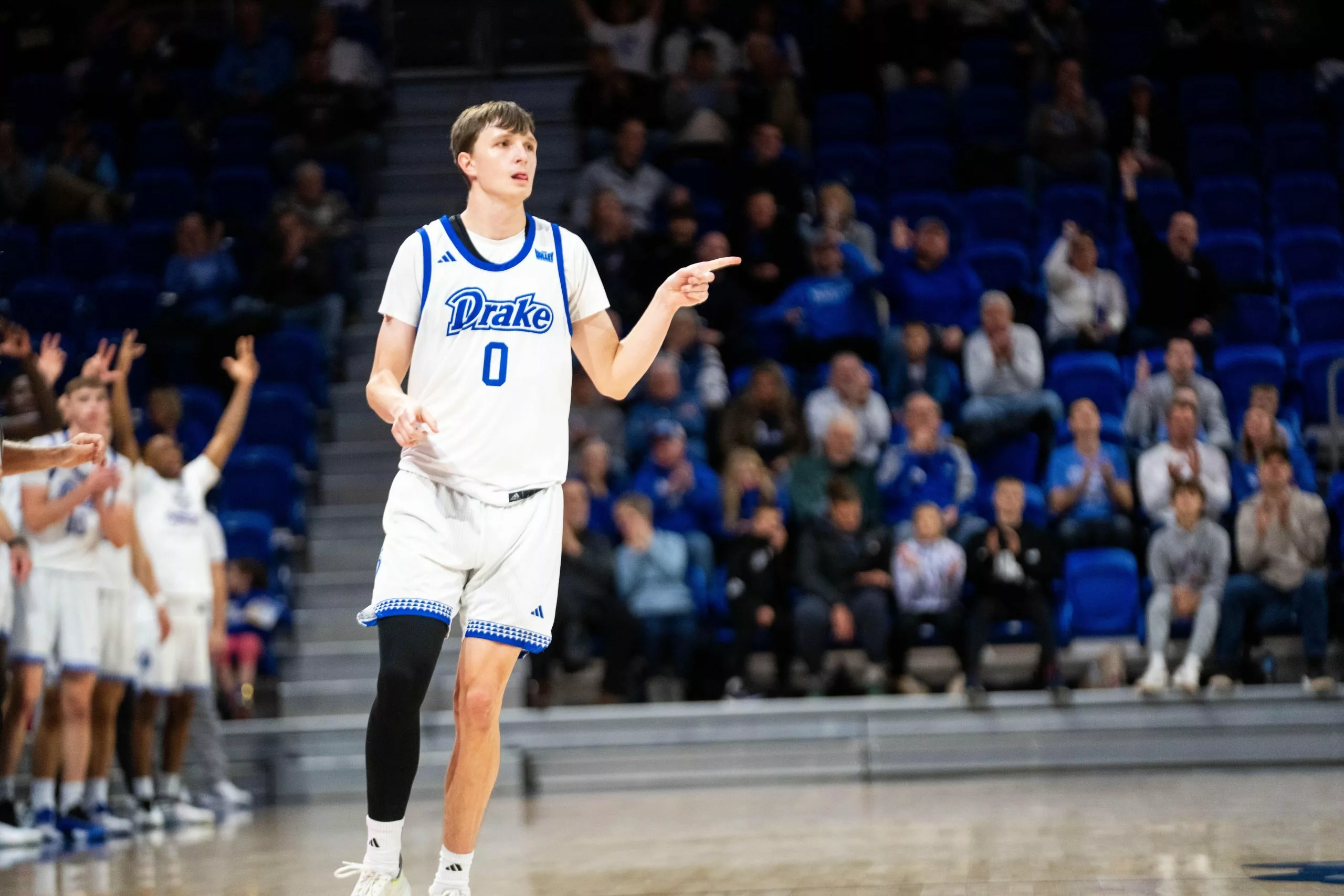 Drake vs Evansville Picks and Predictions for Sunday, December 20, 2025