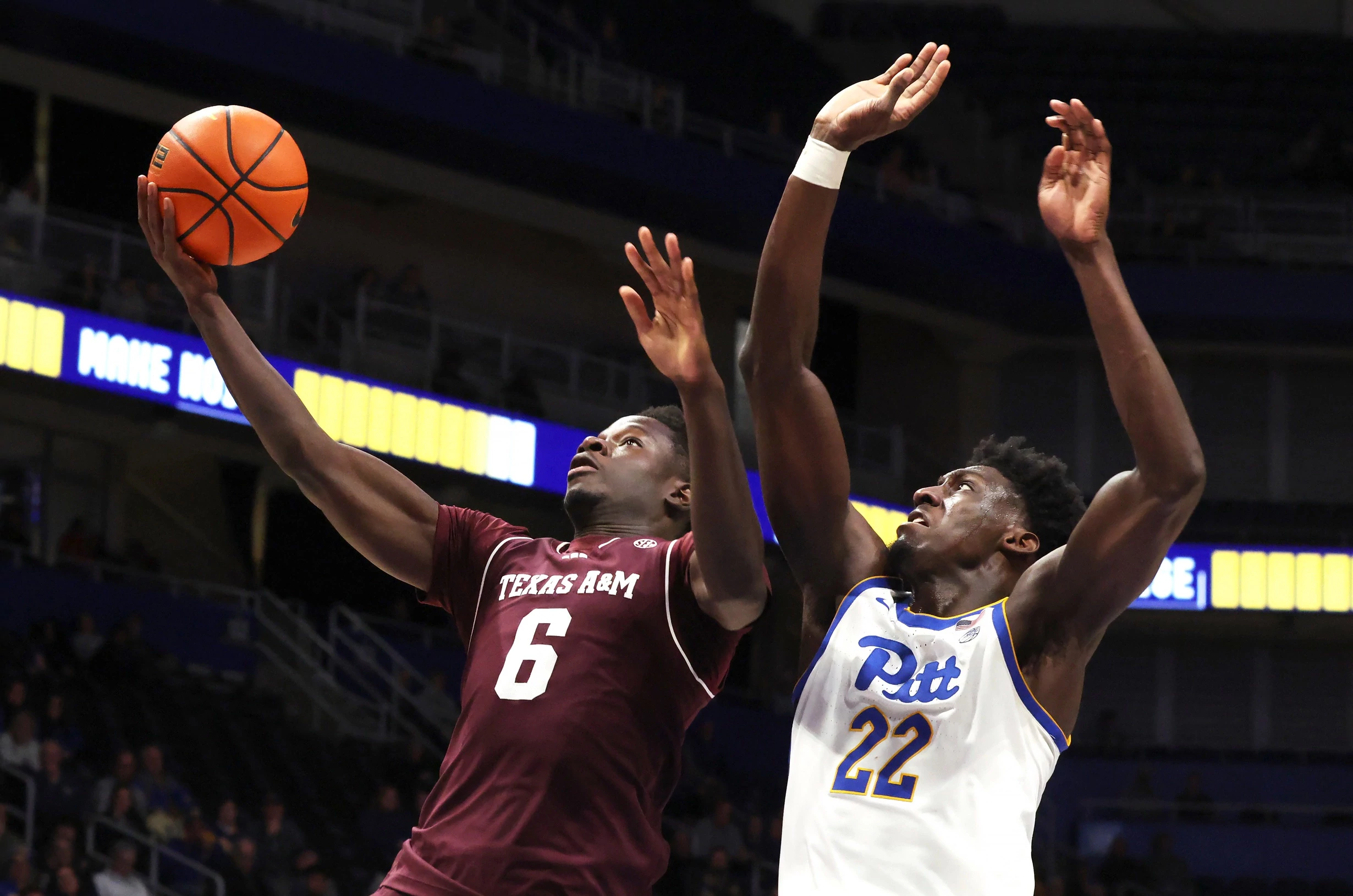 Jacksonville Dolphins vs Texas A&M Aggies Picks & Predictions for Sunday, December 14, 2025