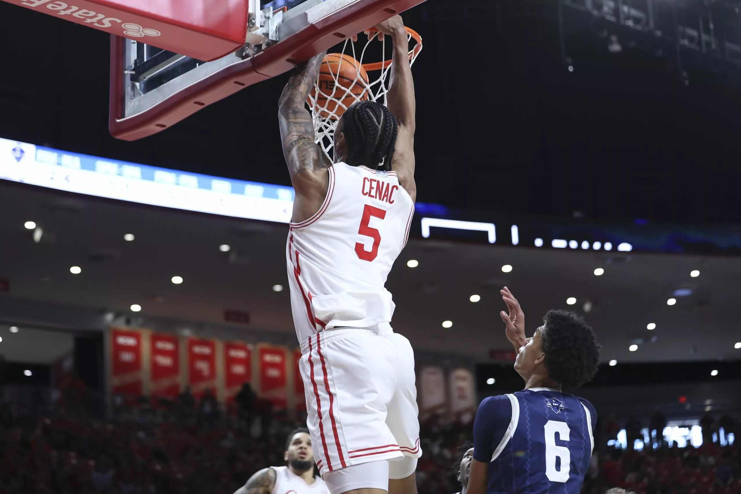 Houston vs. Arkansas Picks and Prediction for Saturday, December 20, 2025