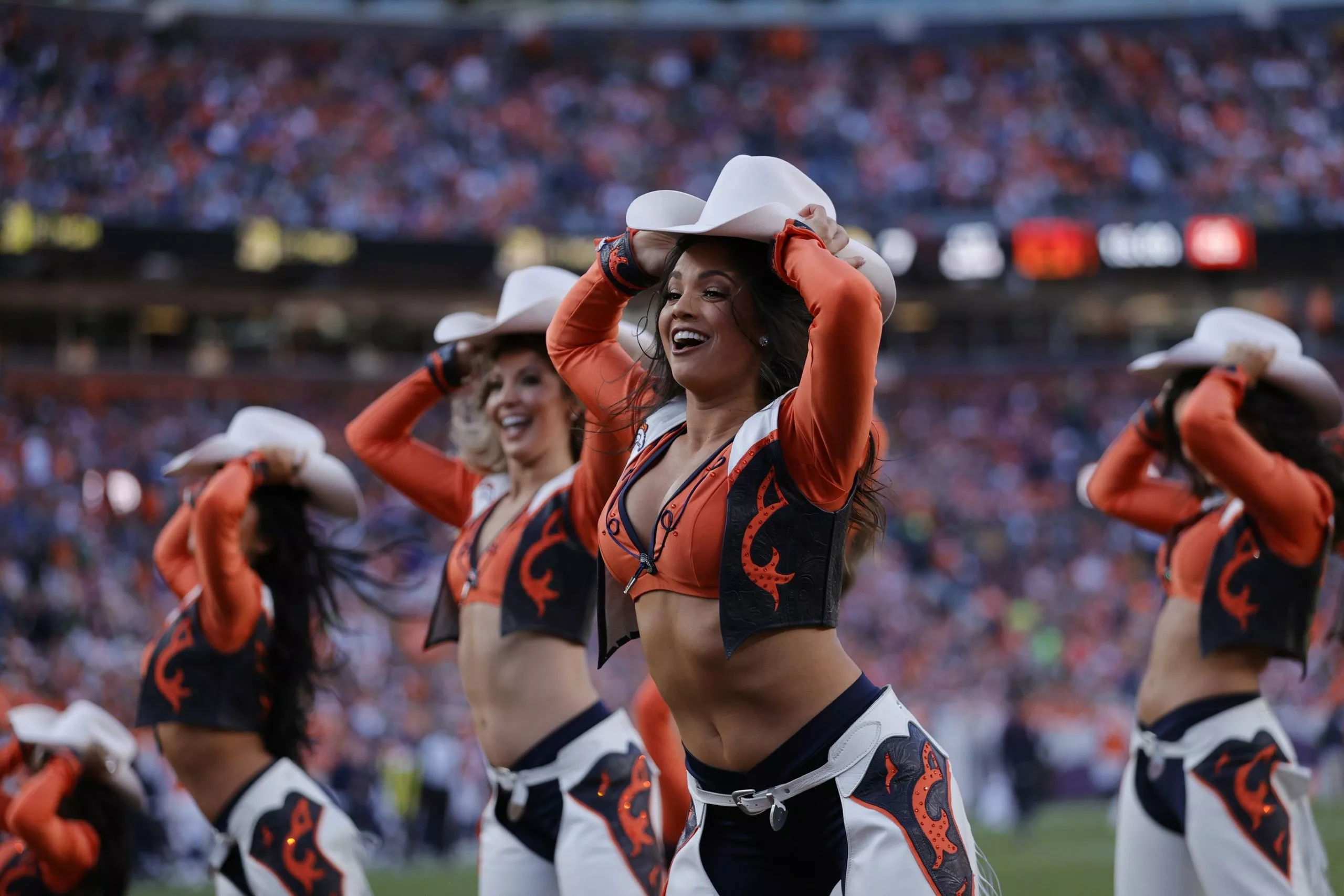 Jacksonville Jaguars at Denver Broncos — Picks & Prediction for Sunday, December 21, 2025