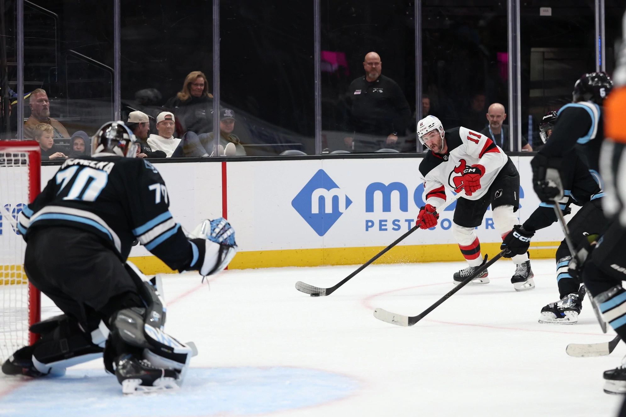 Winnipeg Jets vs Utah Mammoth Picks & Predictions Sunday December 21 2025