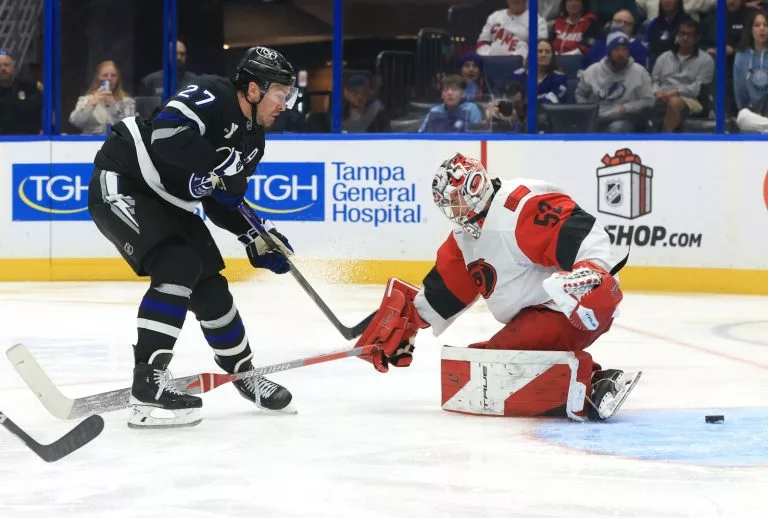 Columbus Blue Jackets vs Los Angeles Kings Picks & Predictions Monday December 22 2025