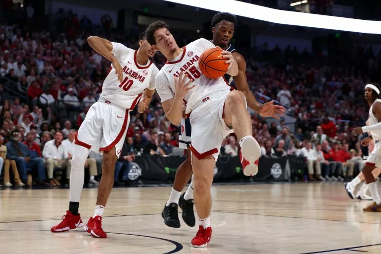 South Florida vs Alabama Picks and Predictions for Wednesday, December 17, 2025
