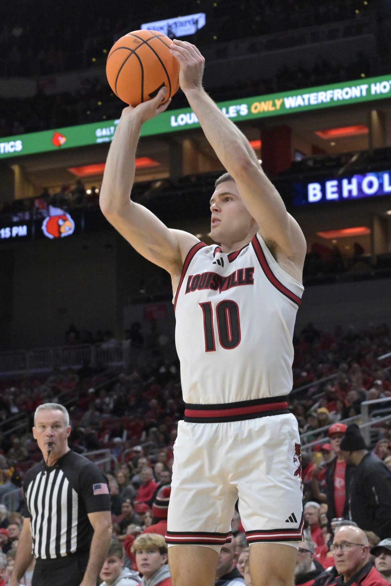 Virginia vs Louisville Picks and Predictions for Tuesday, January 13, 2026