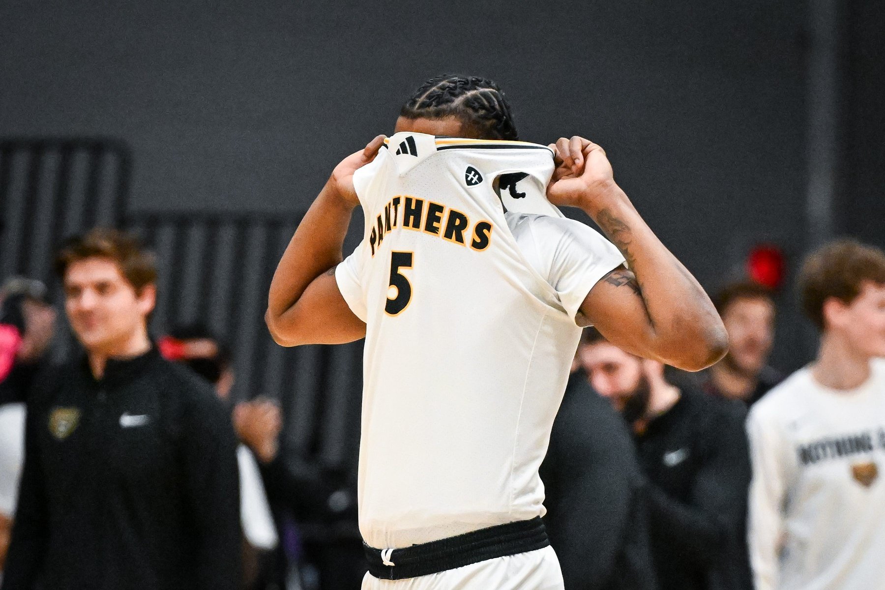 Milwaukee vs Cleveland State Picks and Predictions for Sunday, December 21, 2025