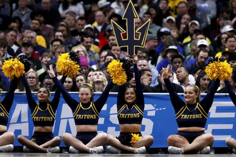 Cal State Bakersfield Roadrunners vs UC San Diego Tritons Picks and Predictions for Thursday February 26 2026