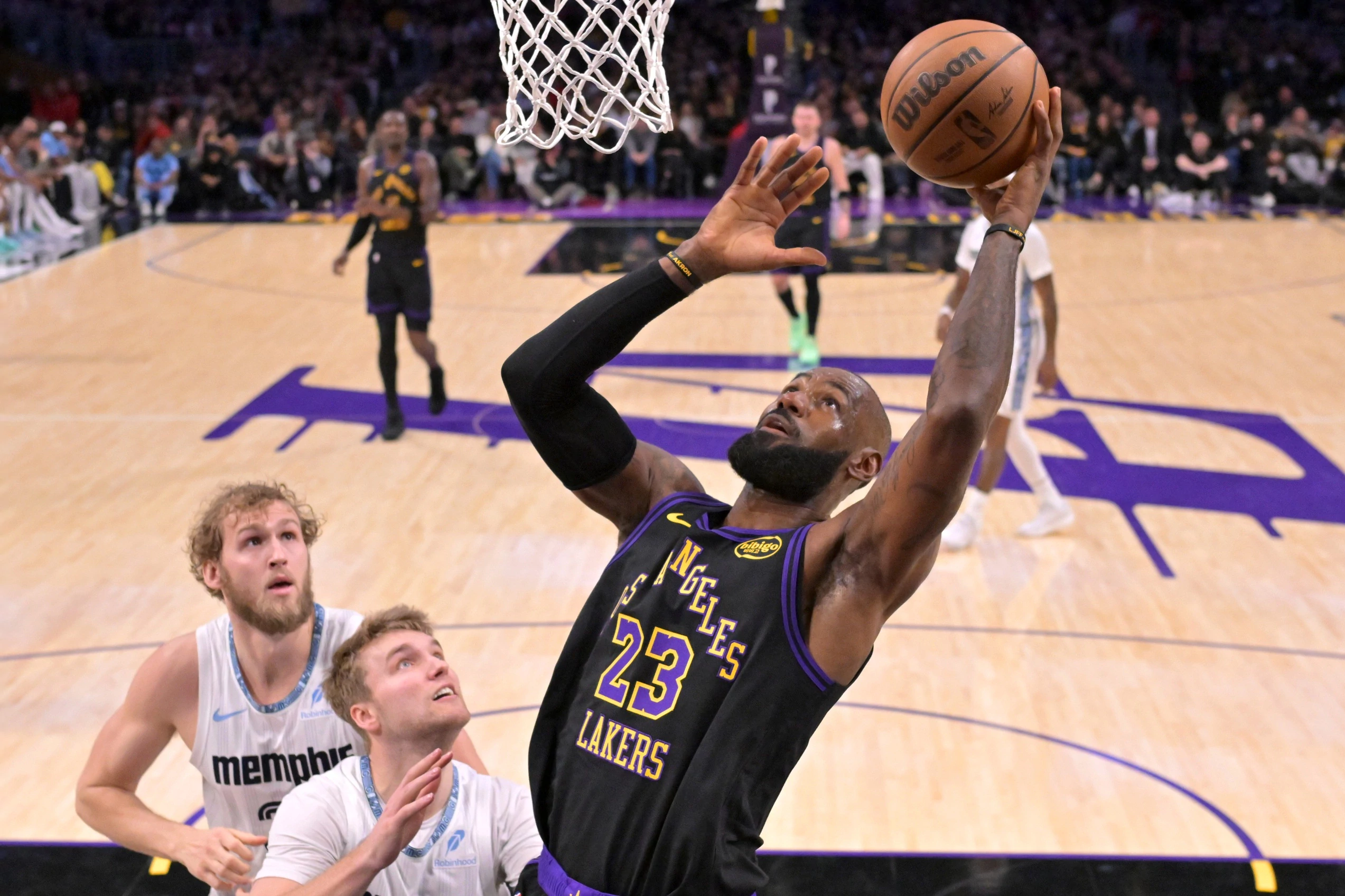 Memphis Grizzlies vs Los Angeles Lakers Picks and Prediction for Sunday January 4, 2026