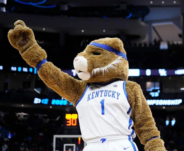 Kentucky Wildcats vs Alabama Crimson Tide Picks & Predictions for Saturday January 3 2026